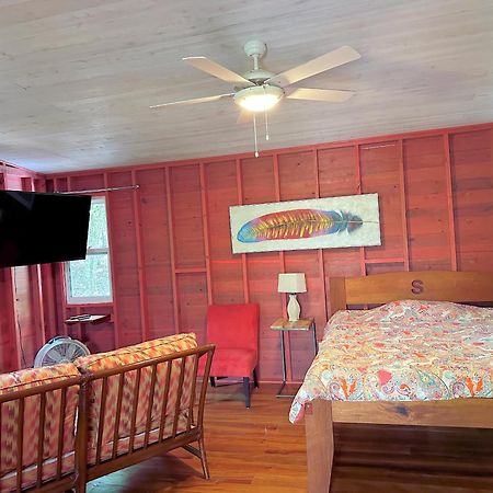 Maya Hill Lodge Black Man Eddy ภายนอก รูปภาพ