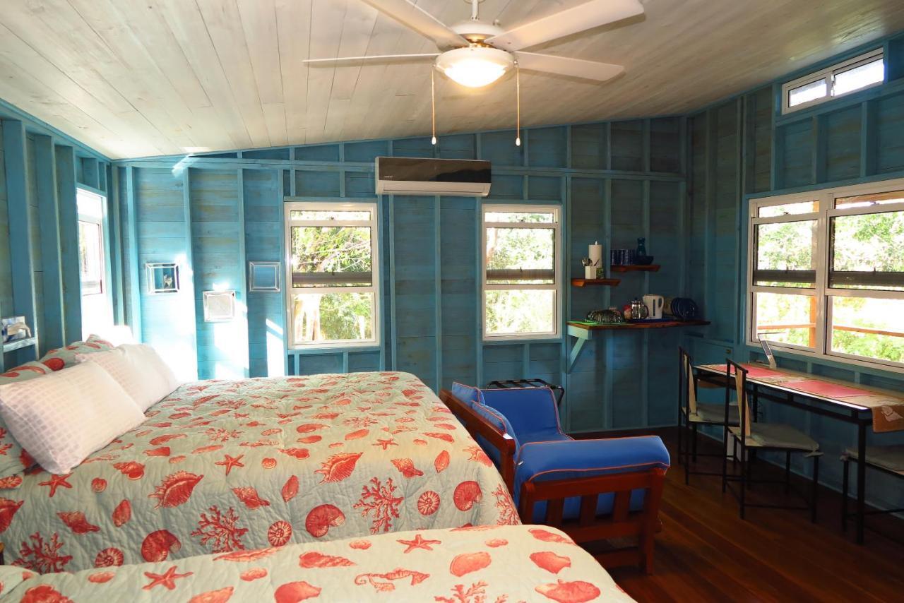 Maya Hill Lodge Black Man Eddy ภายนอก รูปภาพ